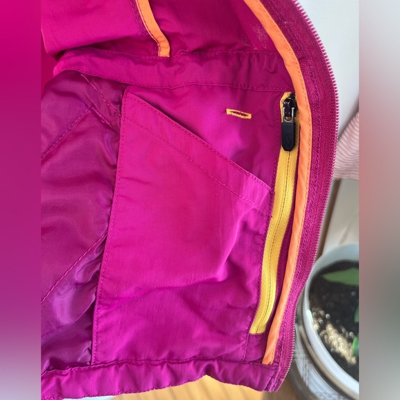 Eddie Bauer Travex Lightweight Vest - Picture 6 of 14